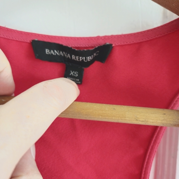 Pink Tank Top from Banana Republic - Picture 4 of 7